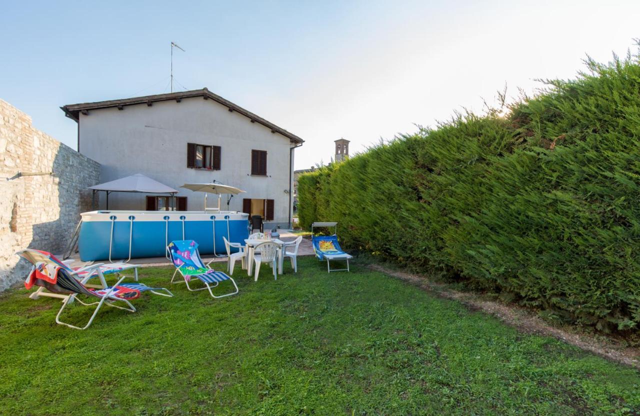 Borgo Santa Lucia Apartment With Private Parking & Garden Gubbio Exterior photo