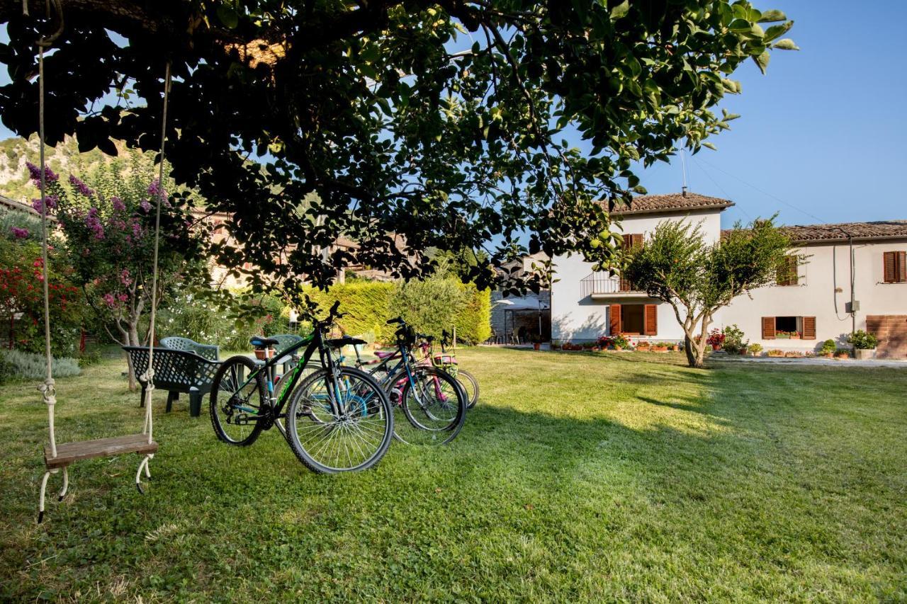 Borgo Santa Lucia Apartment With Private Parking & Garden Gubbio Exterior photo